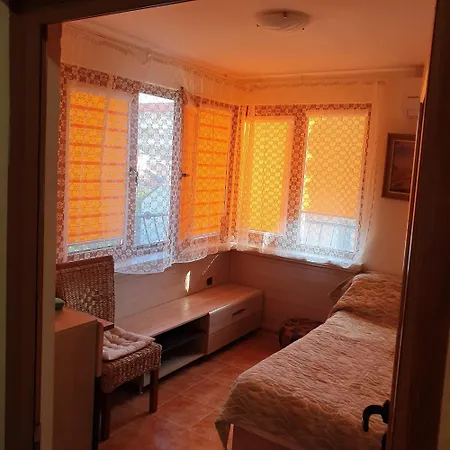 лято Апартаменты