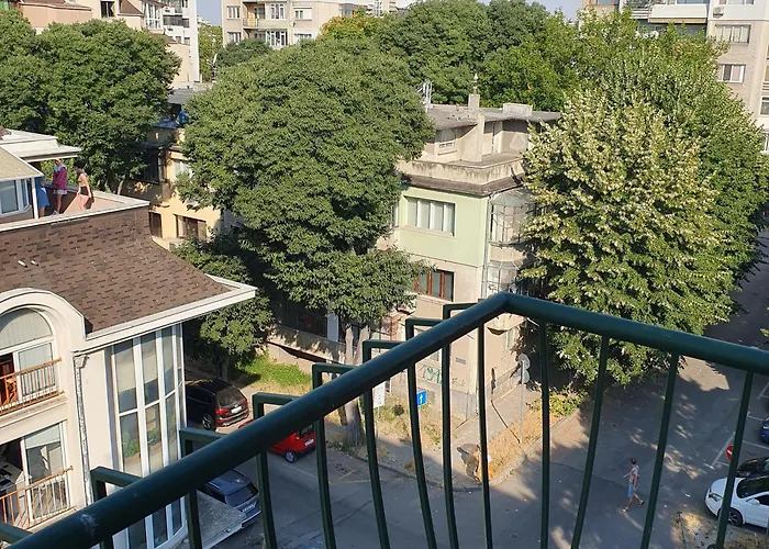 Apartment лято *